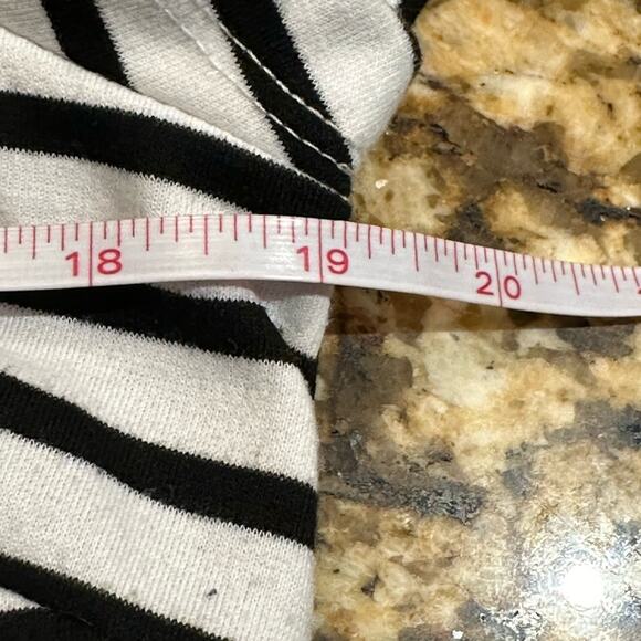 A Pea in the Pod Women’s Small Maternity Striped Short Sleeve T Shirt Dress - Picture 6 of 6